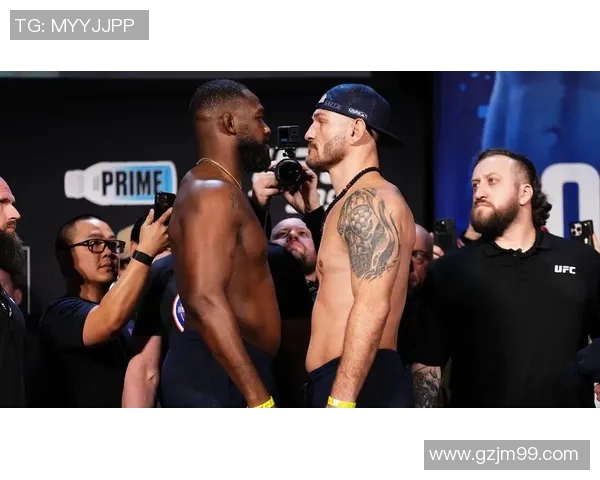 米欧奇与凯恩的巅峰对决UFC赛事精彩回顾与分析